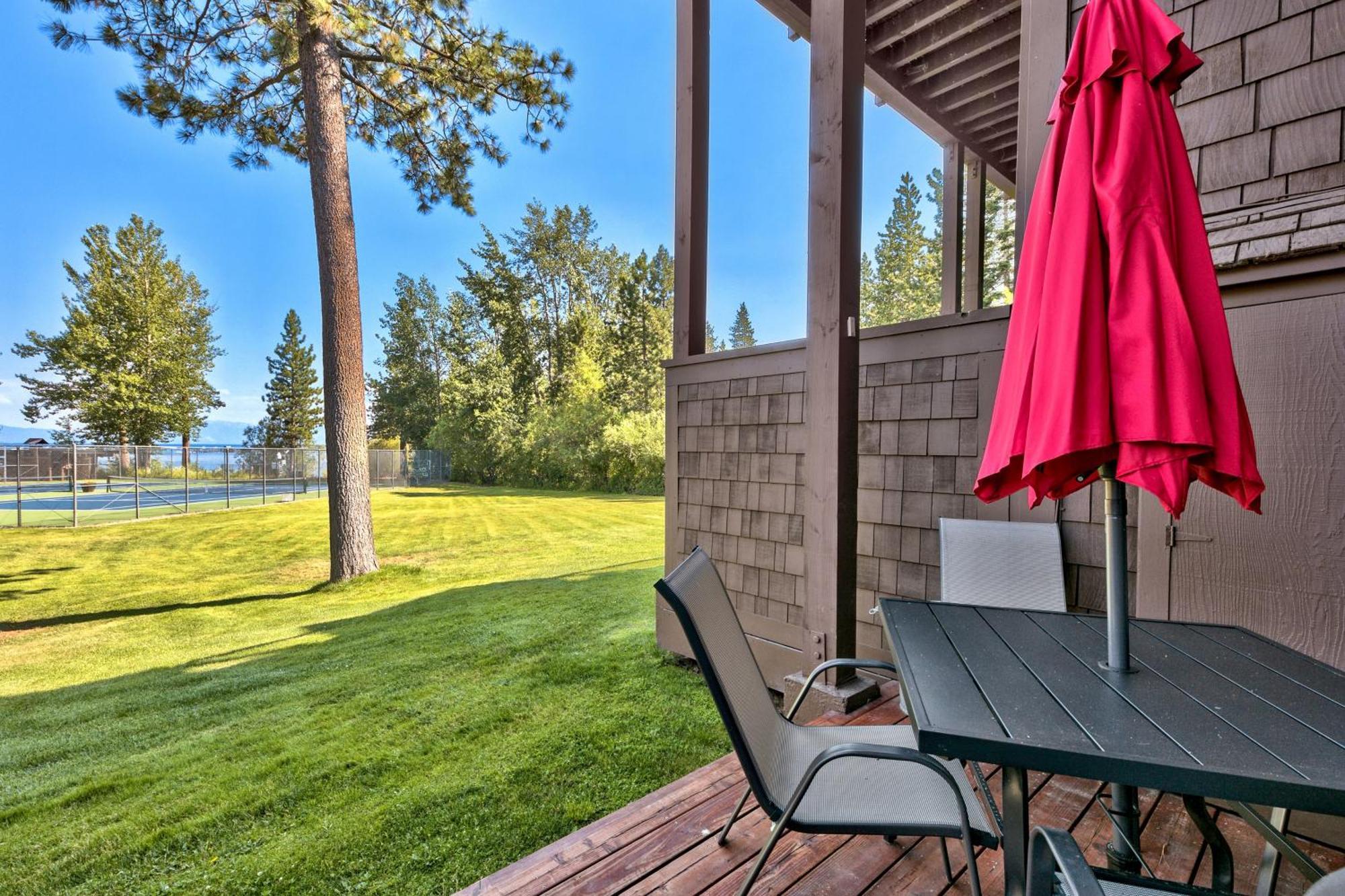 Beautiful Remodeled Condo In Tahoe City Zewnętrze zdjęcie